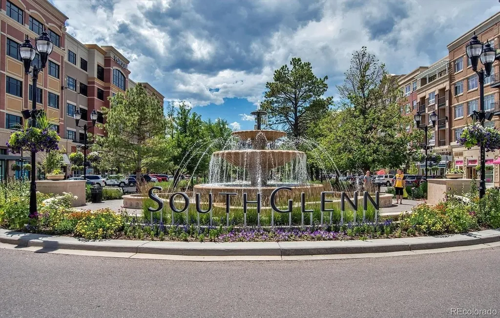 2433 E Fremont Court Littleton CO 80122