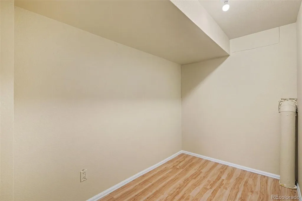 5333 S Ukraine Way Aurora CO 80015