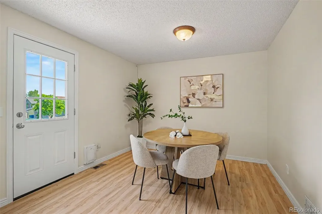 5333 S Ukraine Way Aurora CO 80015