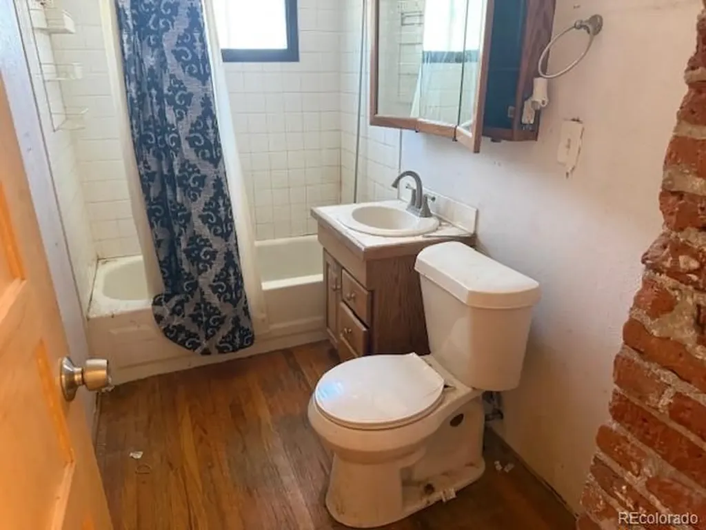 17 Lakewood Heights Drive Lakewood CO 80215