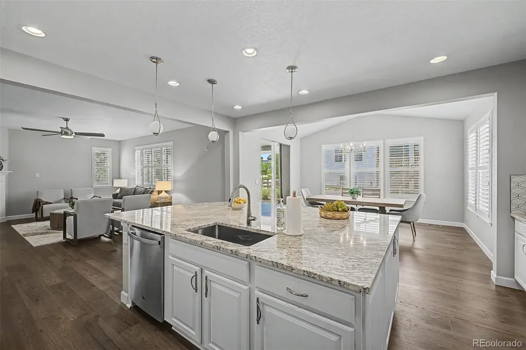 8102 Adams Fork Avenue Littleton CO 80125