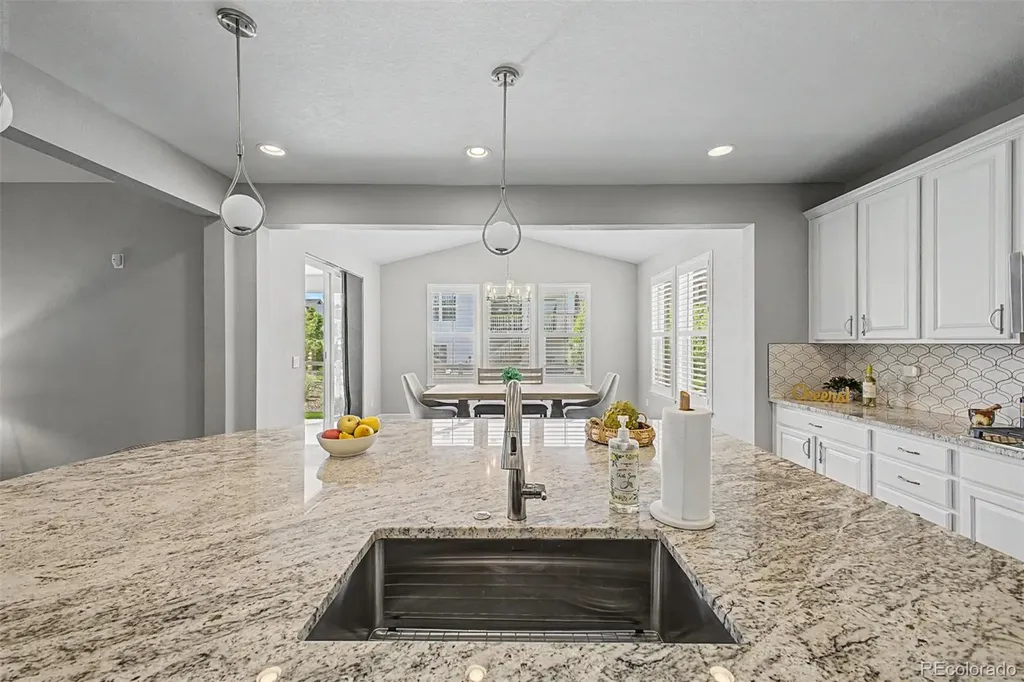 8102 Adams Fork Avenue Littleton CO 80125