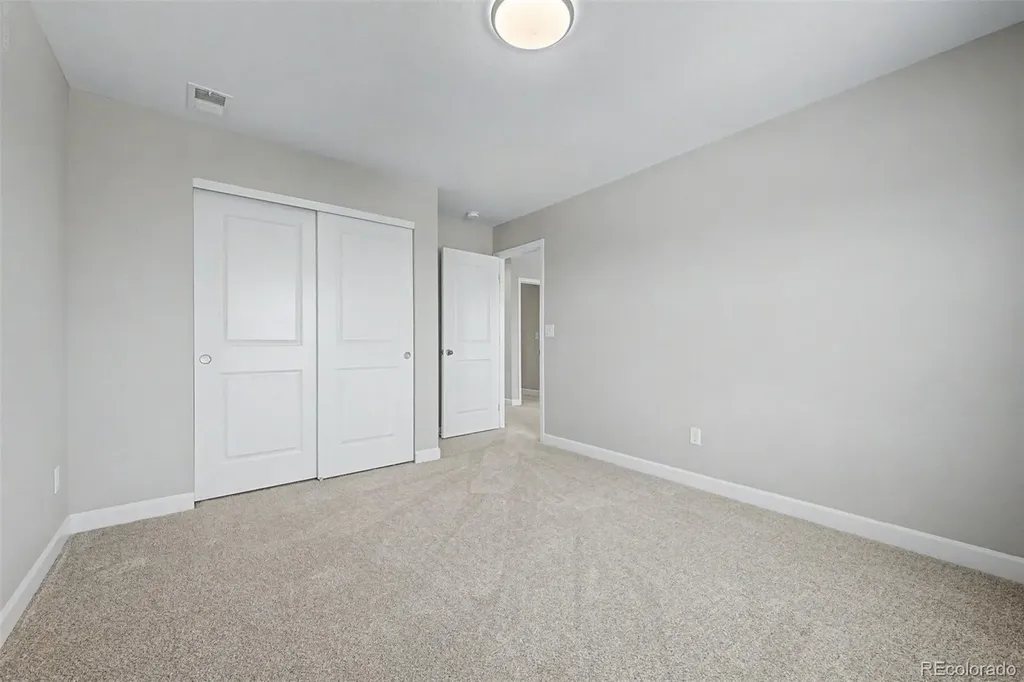 8102 Adams Fork Avenue Littleton CO 80125