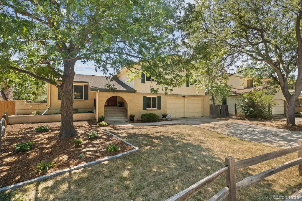 8412 Newland Drive Arvada CO 80003