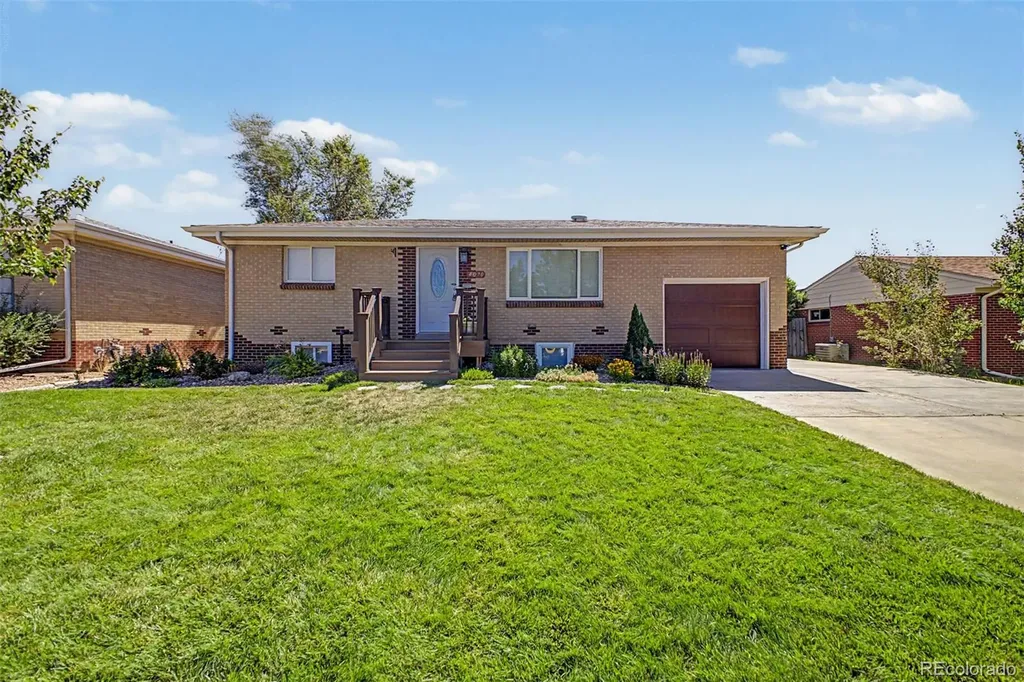 4070 Moore Street Wheat Ridge CO 80033