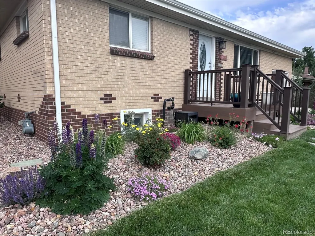 4070 Moore Street Wheat Ridge CO 80033