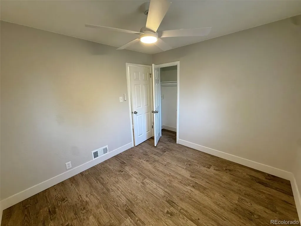 906 Nome Street Aurora CO 80010