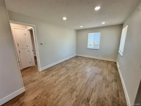 906 Nome Street Aurora CO 80010