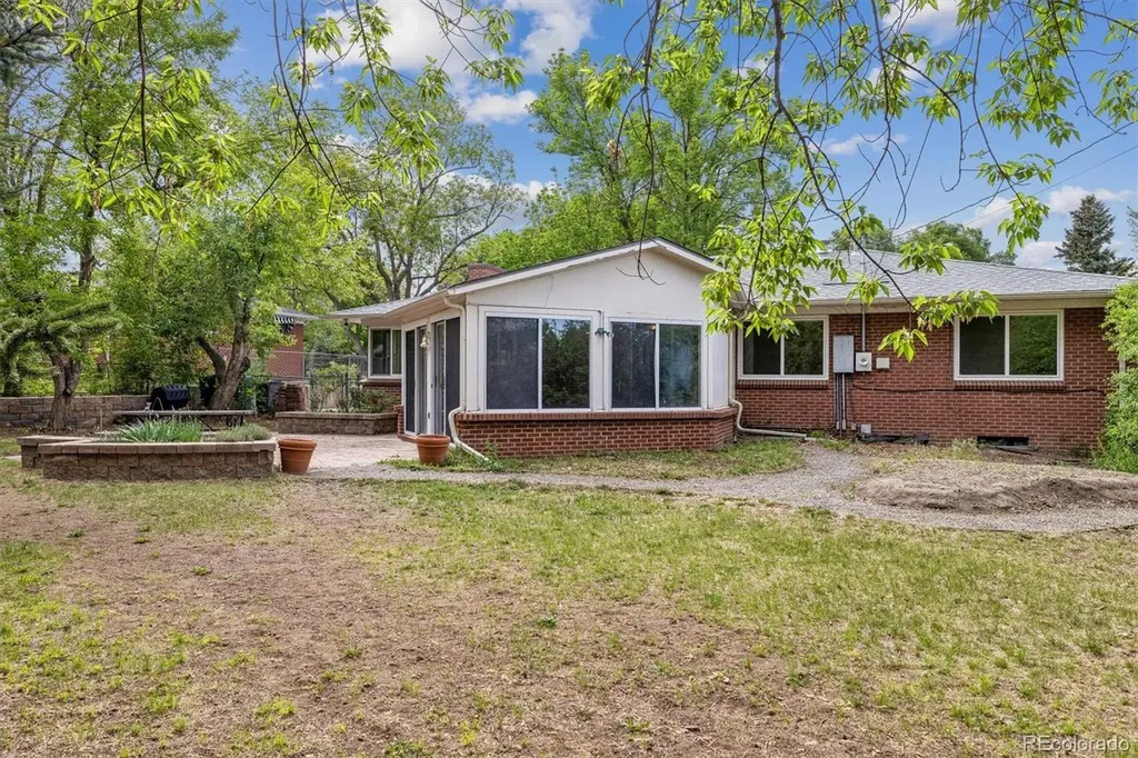 180 Estes Street Lakewood CO 80226