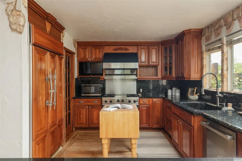 88 W Irvington Place Denver CO 80223