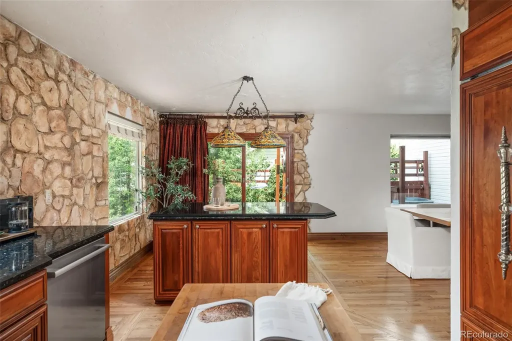 88 W Irvington Place Denver CO 80223
