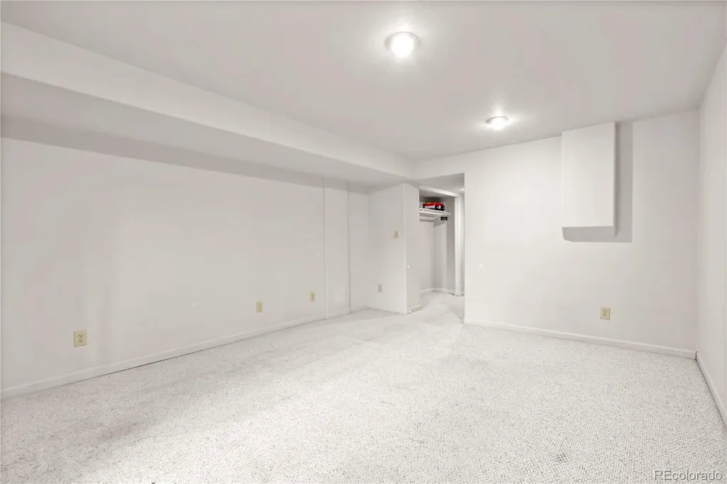 1242 S Idalia Street Aurora CO 80017