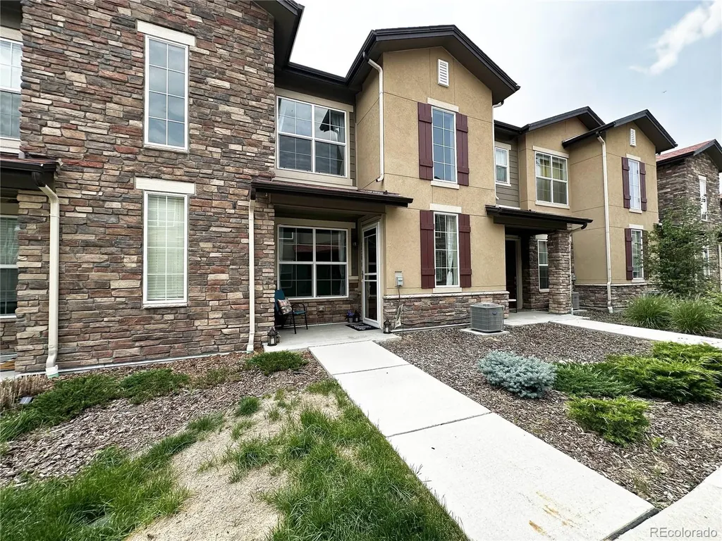 8428 Galvani Trail Littleton CO 80129