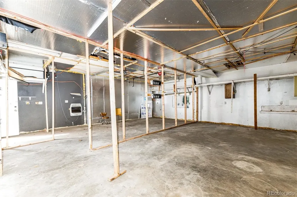 2050 S Irving Street Denver CO 80219