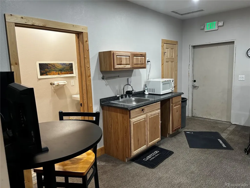 212 Main Street Westcliffe CO 81252