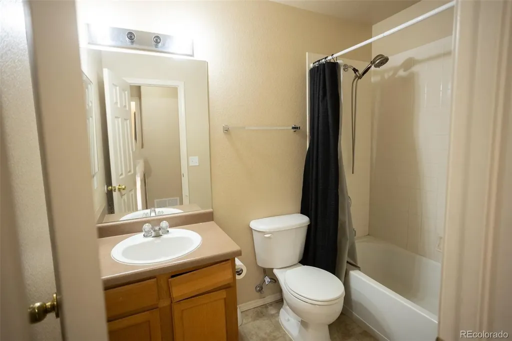 8237 Parkglen Drive Fountain CO 80817