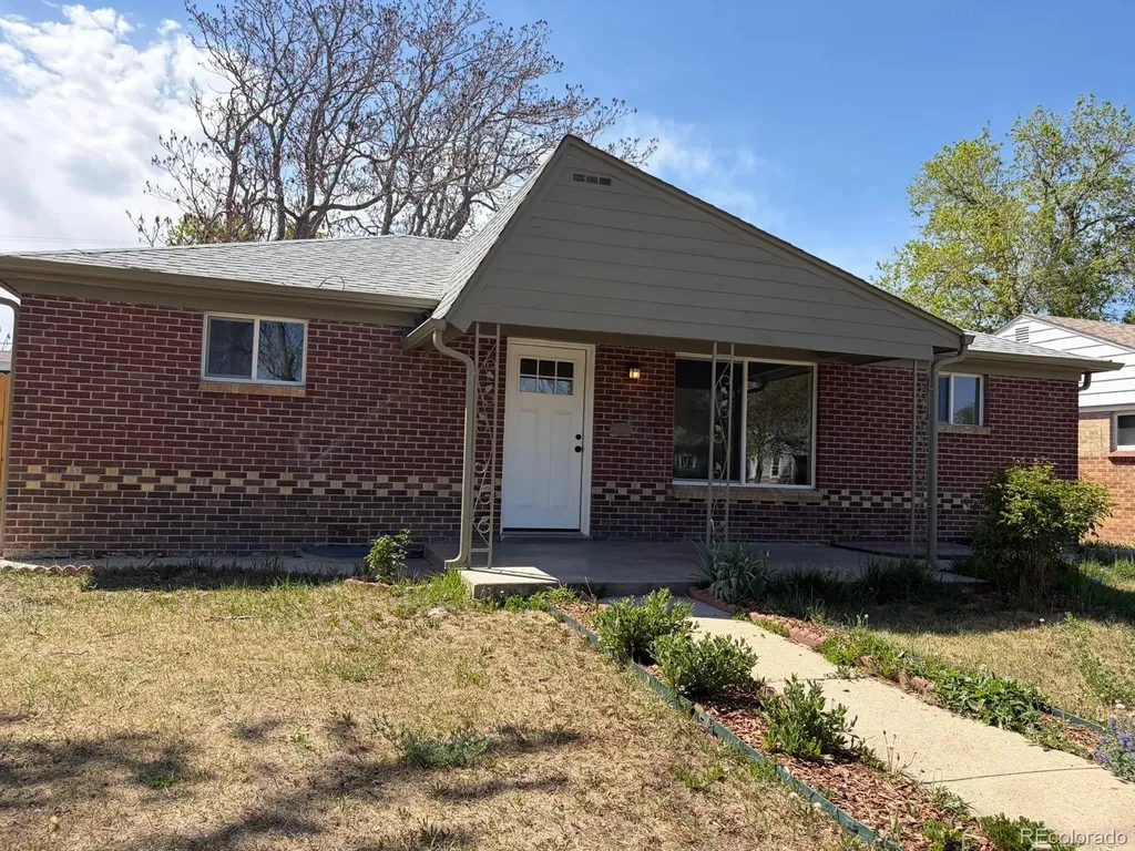 Denver CO, 225 Yates Street