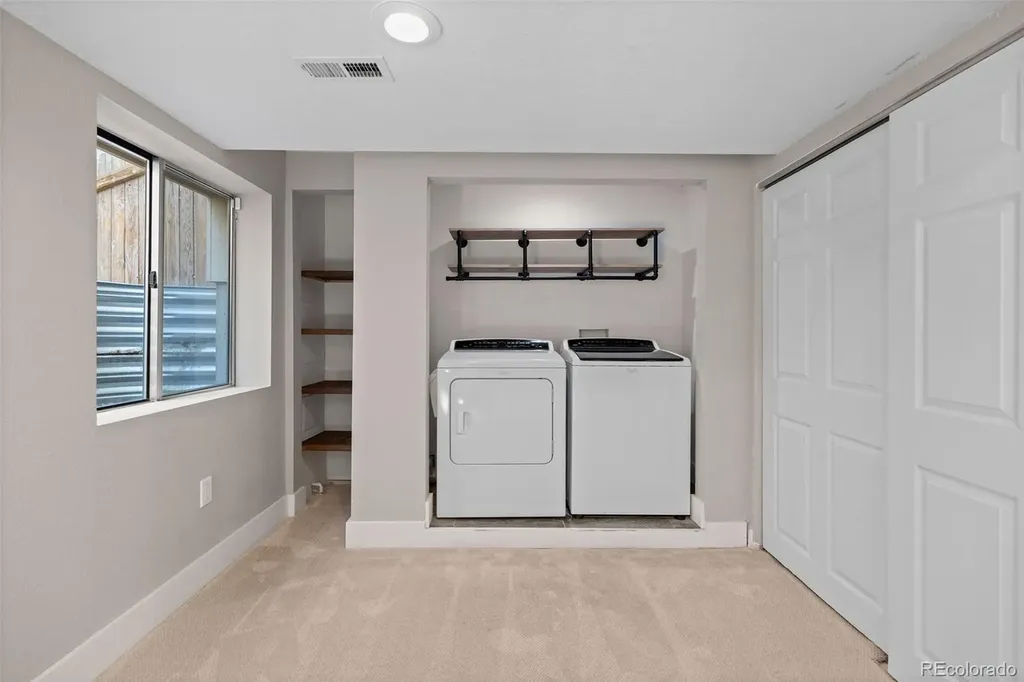 9138 E Kansas Avenue Denver CO 80247