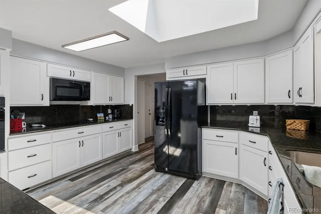 1721 Emery Street Longmont CO 80501