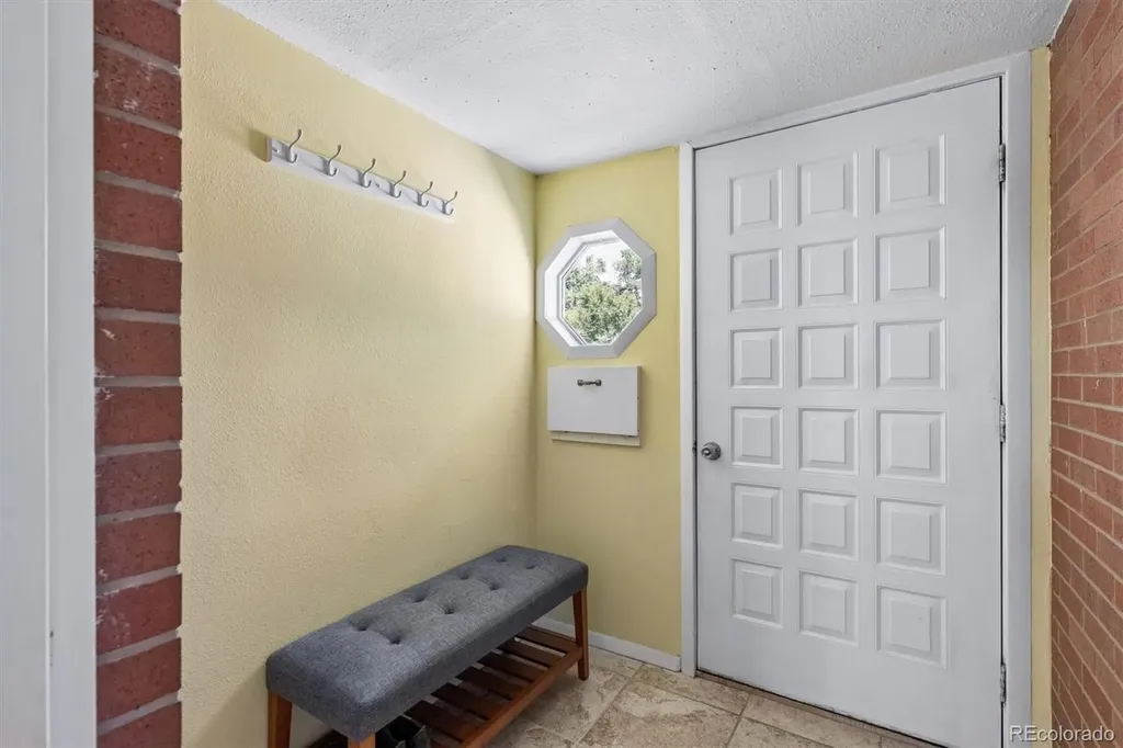 1721 Emery Street Longmont CO 80501