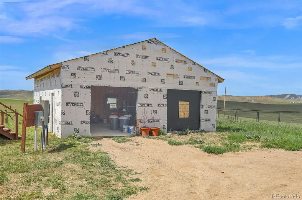 587 Roberts Road Craig CO 81625