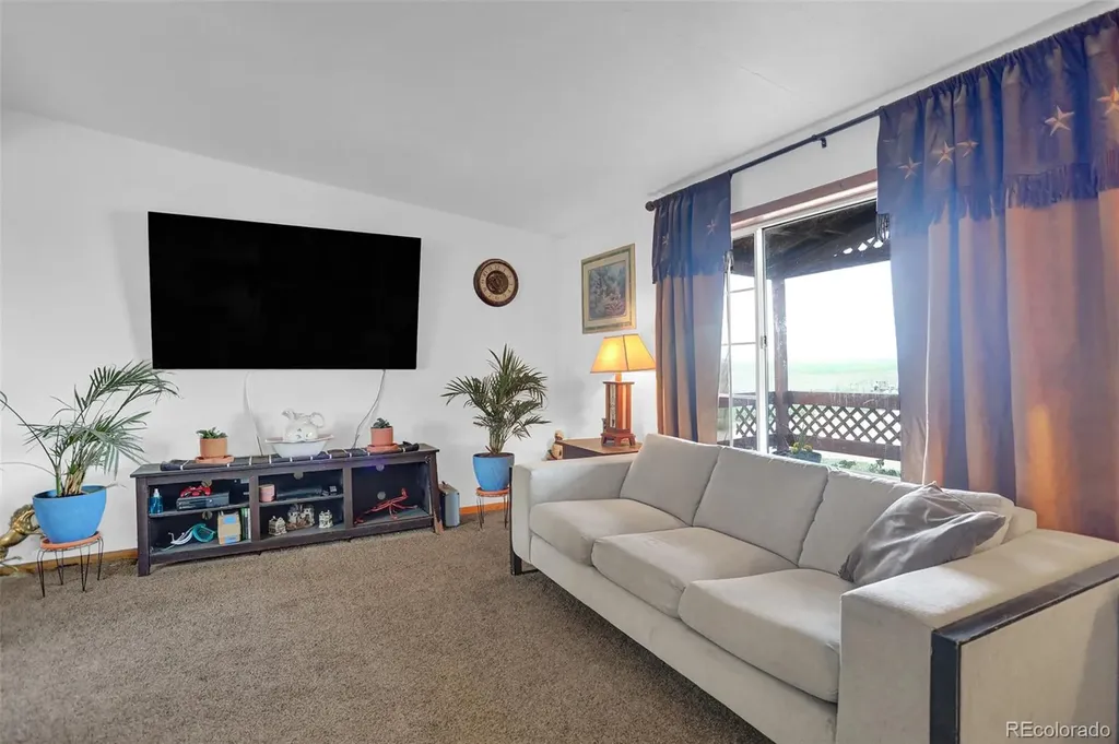 587 Roberts Road Craig CO 81625