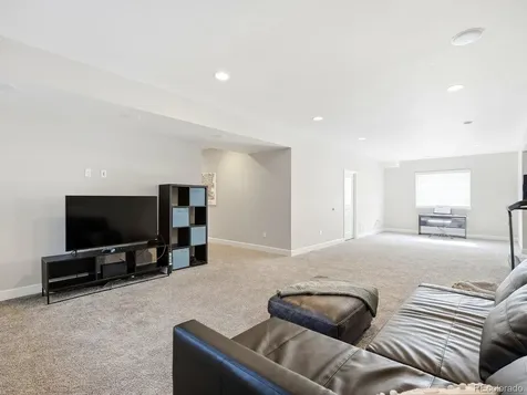 22617 E Tufts Avenue Aurora CO 80015