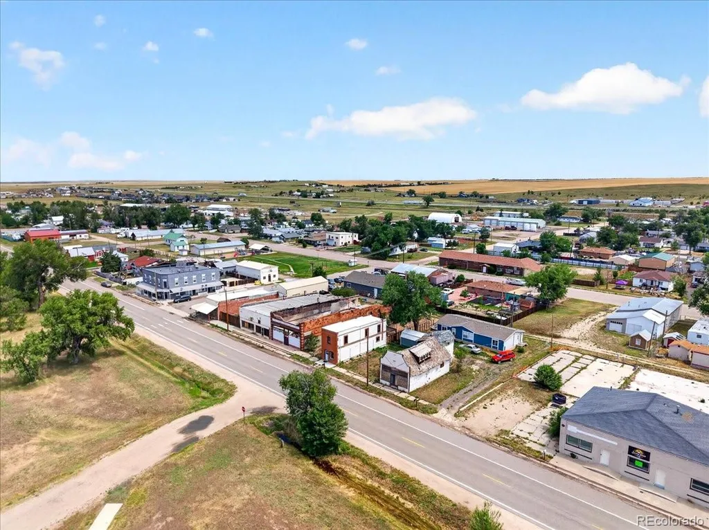 660 1st Avenue Deer Trail CO 80105