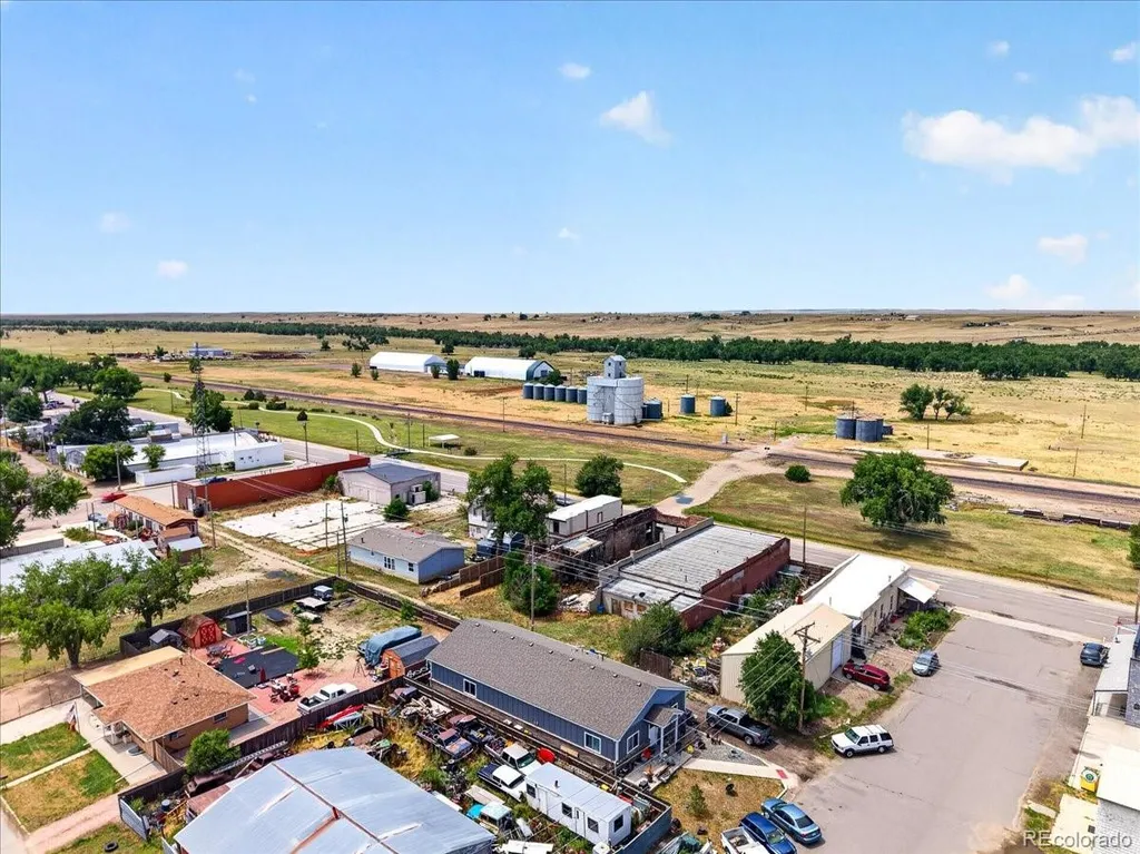 660 1st Avenue Deer Trail CO 80105