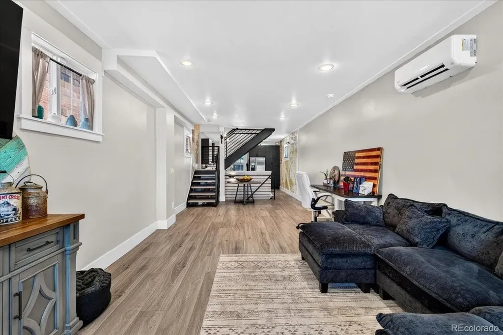 660 1st Avenue Deer Trail CO 80105