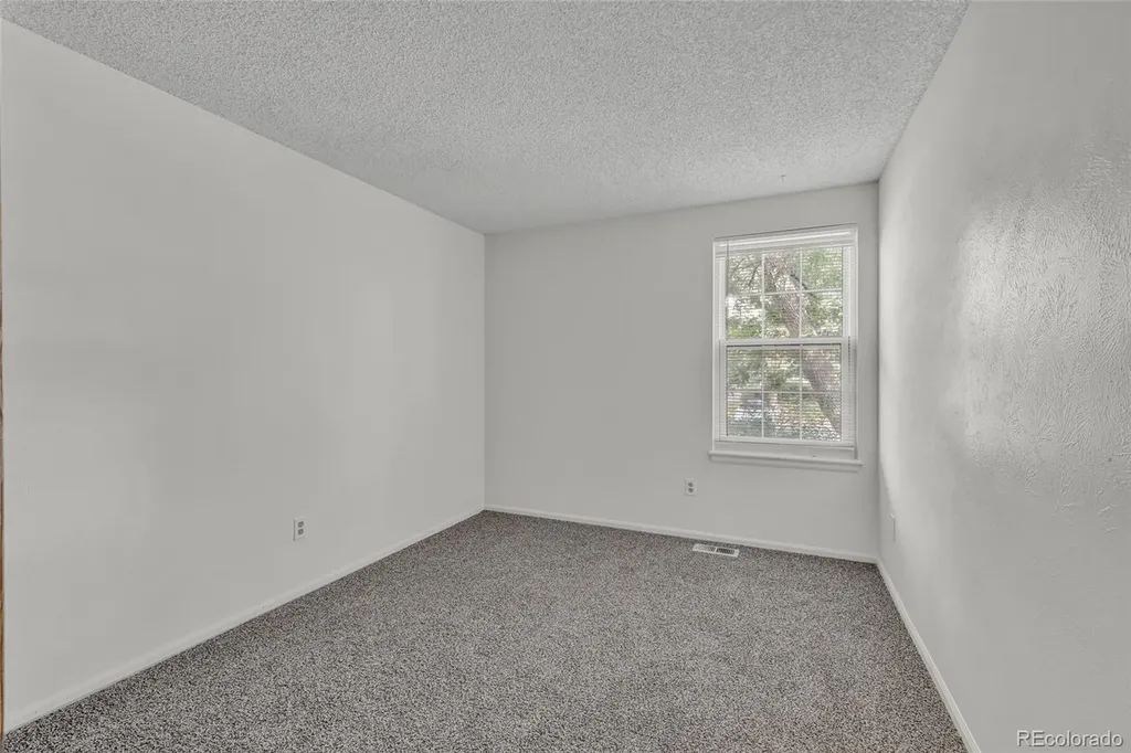 5565 W 76th Avenue Arvada CO 80003