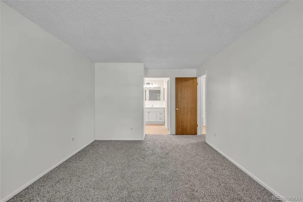 5565 W 76th Avenue Arvada CO 80003
