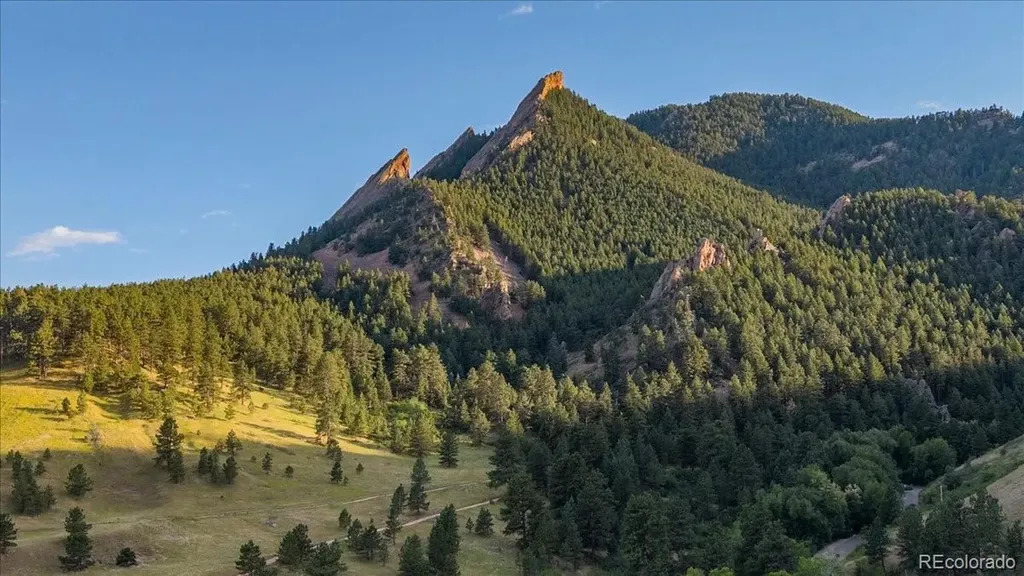 740 Flagstaff Road Boulder CO 80302