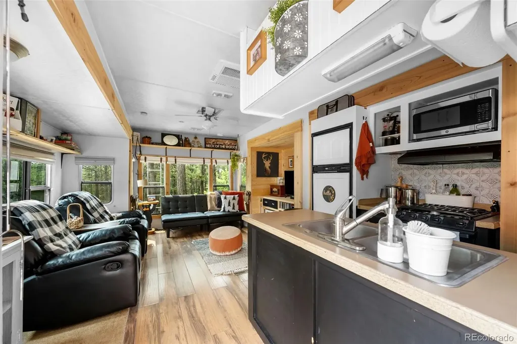 1459 Conestoga Creek Road Florissant CO 80816