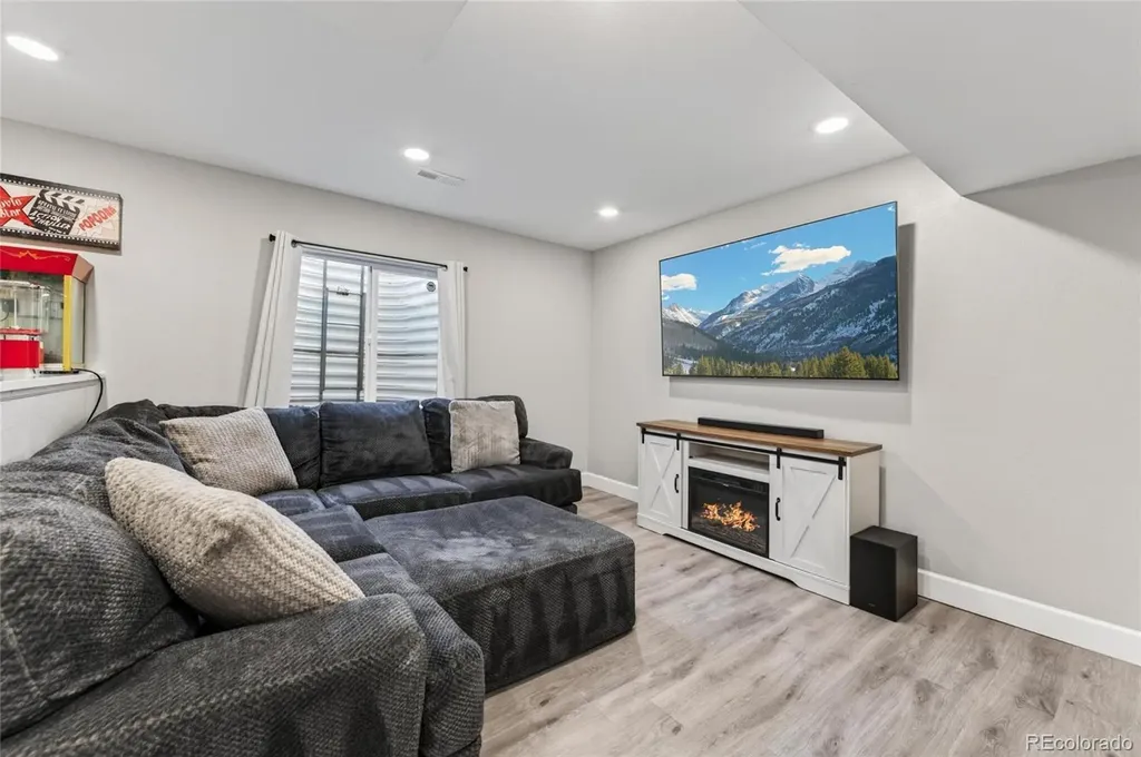337 Peabody Street Castle Rock CO 80104