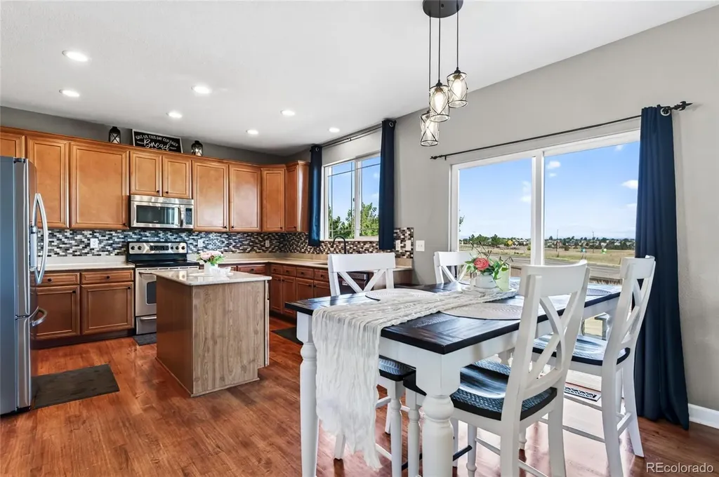337 Peabody Street Castle Rock CO 80104