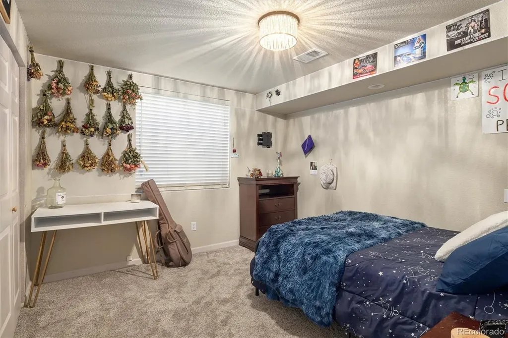 6863 Swadley Court Arvada CO 80004