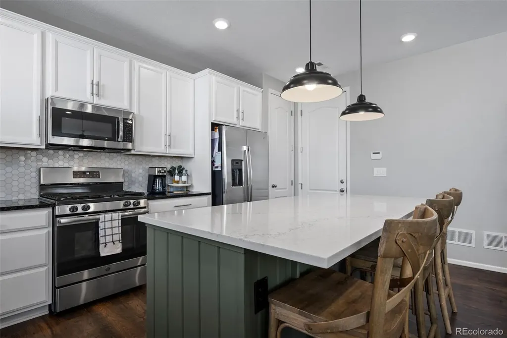 9796 Meeker Street Littleton CO 80125