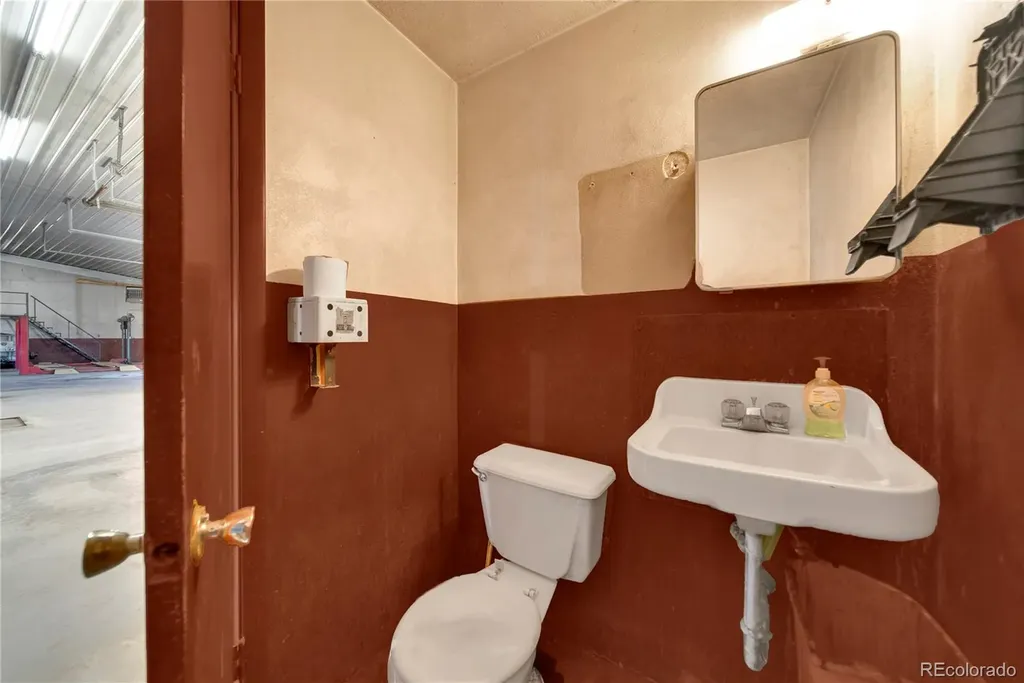 104 N Main Street Wiggins CO 80654