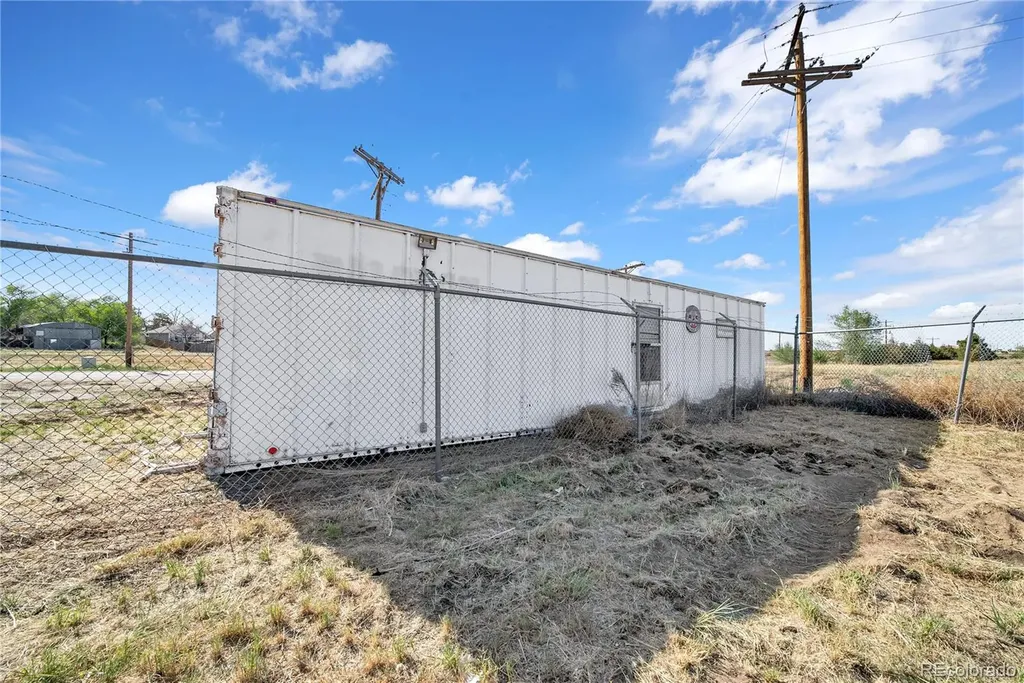 104 N Main Street Wiggins CO 80654