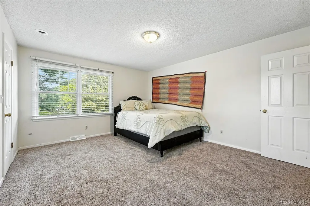 1341 S Blackhawk Way Aurora CO 80012