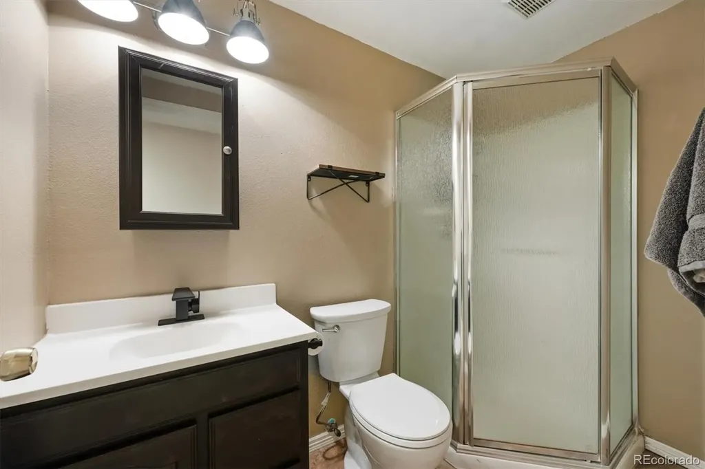 22166 E Princeton Circle Aurora CO 80018