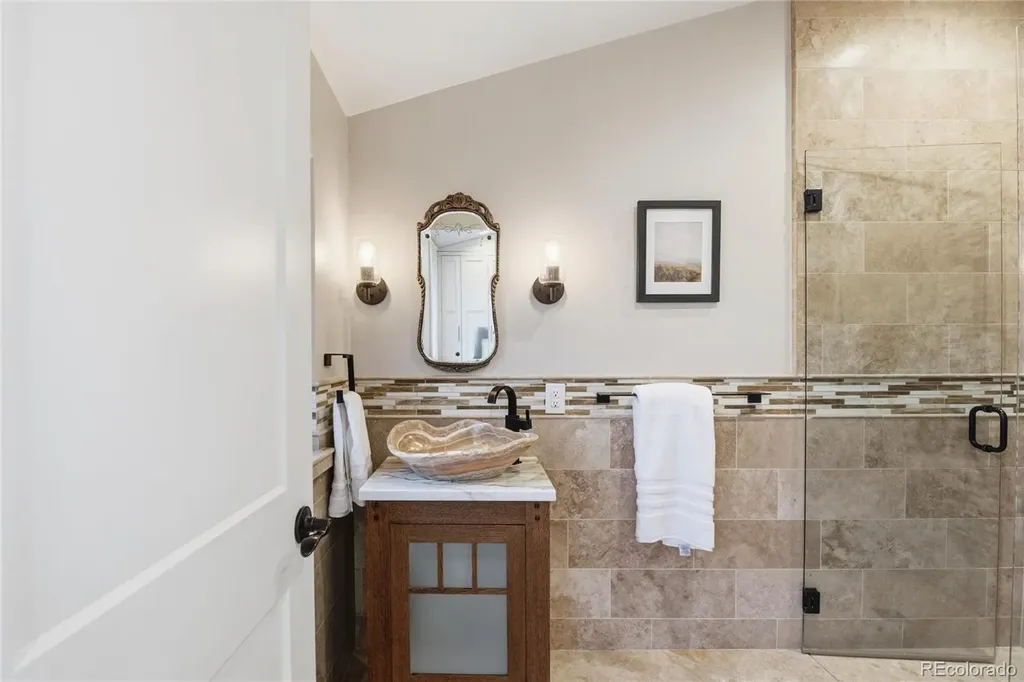 4276 Green Court Denver CO 80211