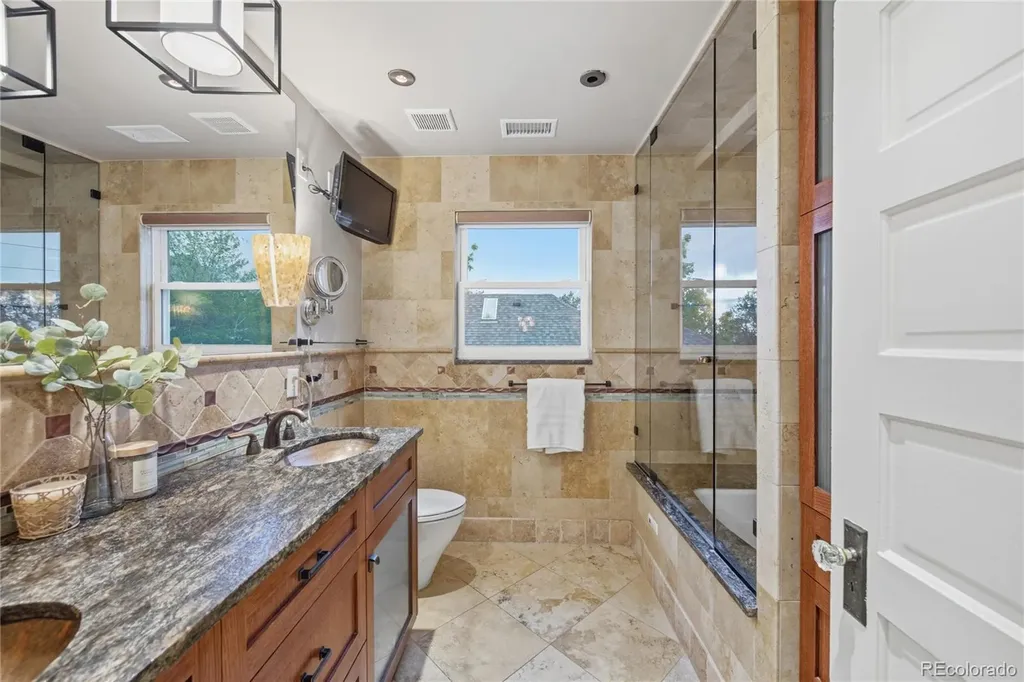 4276 Green Court Denver CO 80211