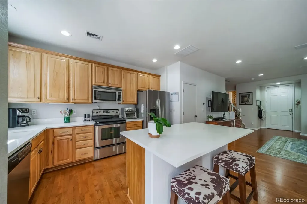 13694 E Weaver Place Englewood CO 80111