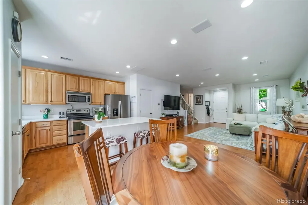 13694 E Weaver Place Englewood CO 80111