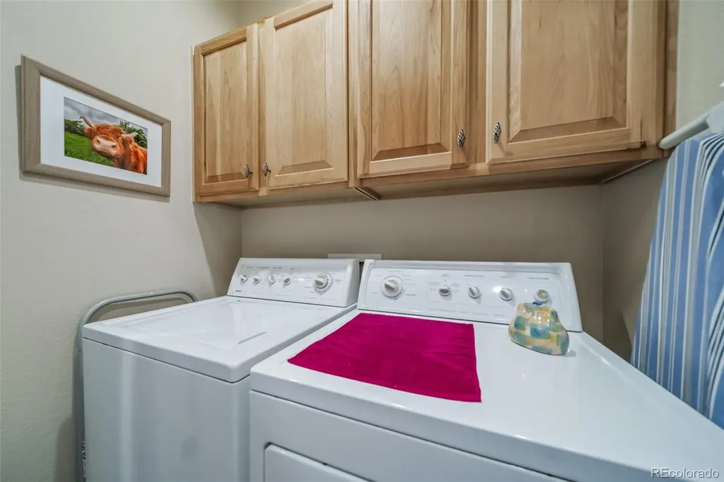 13694 E Weaver Place Englewood CO 80111
