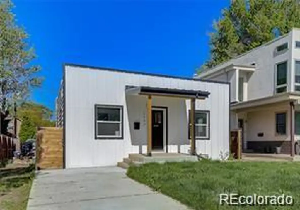 Denver CO, 2443 S Williams Street