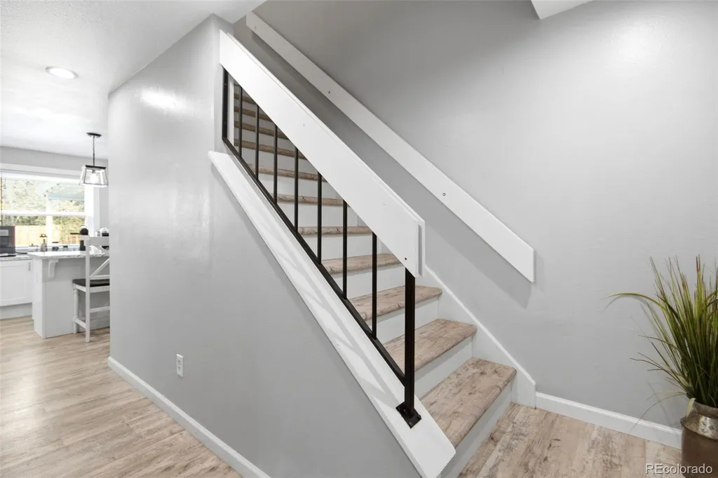 7669 S Holland Way Littleton CO 80128