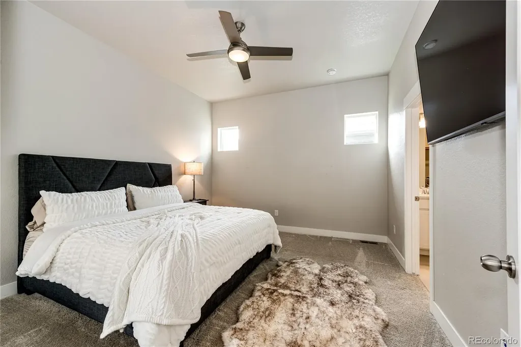 21584 E 59th Drive Aurora CO 80019